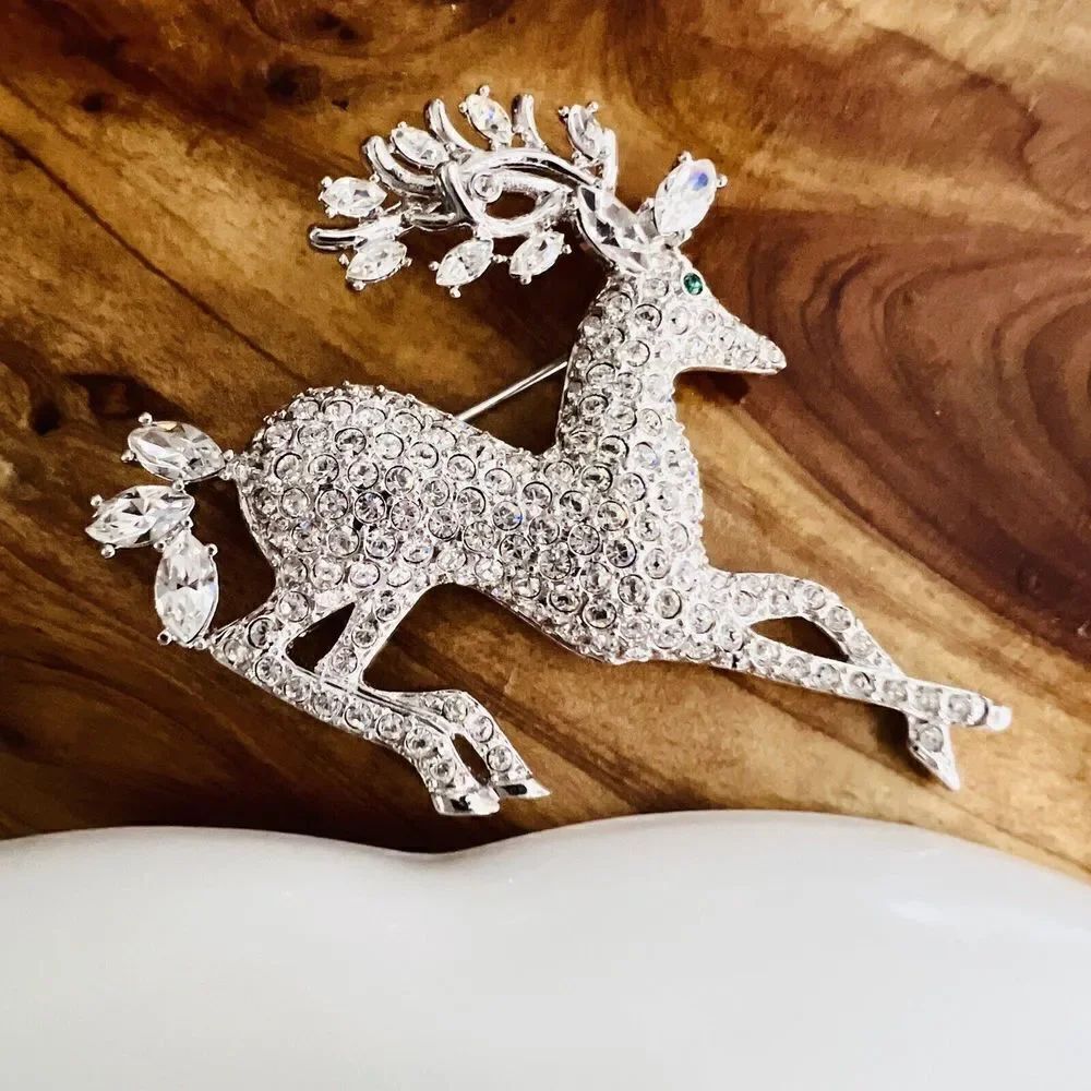 Vintage Nolan Miller Brooch Clear Rhinestone Reindeer Green Eye Pin Silver 1215